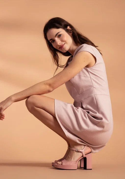 Hot Struktur-Kleid, sorbet rose, Frühjahrs-Kollektion Kleider - Jumpsuits
